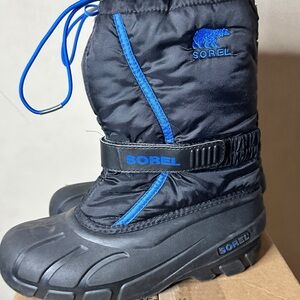 Sorel Black and Blue Winter Boots